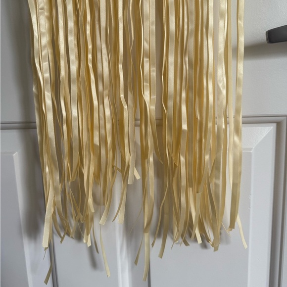 Urban Outfitters Ribbon Bow Fringe Top - O/S - Cream - NWT - Picture 10 of 14